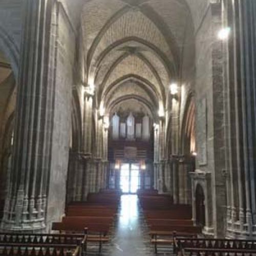 Alumbrado instalado en iglesia